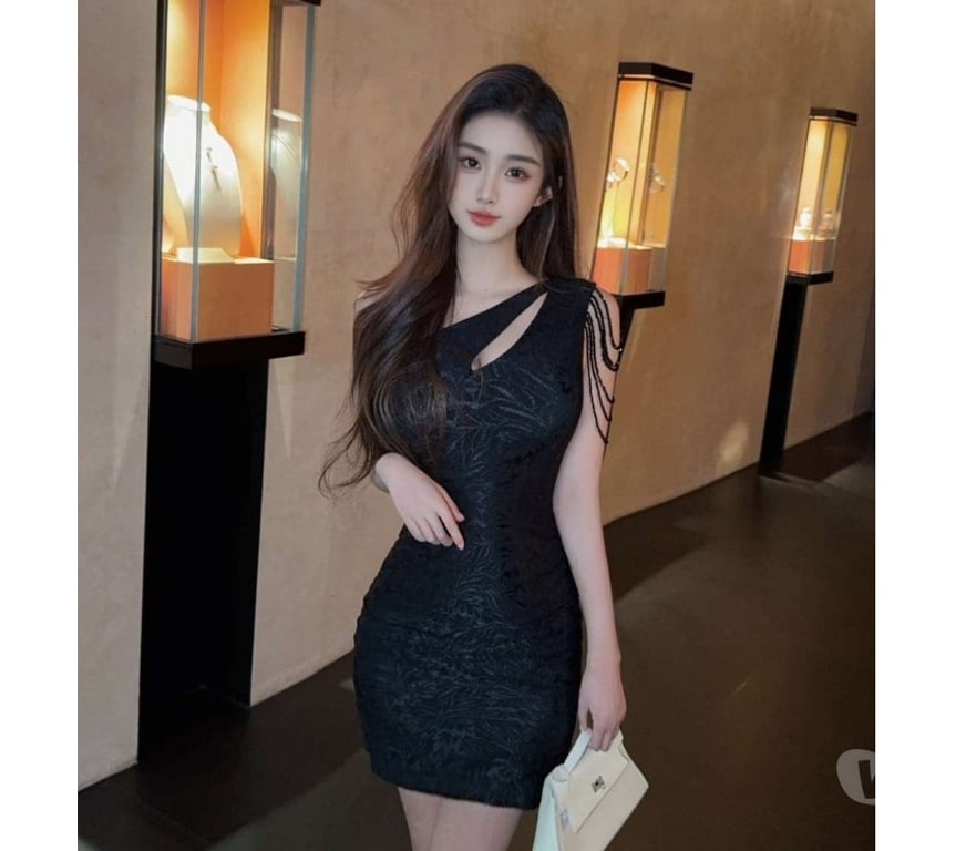 🧡A lovely Asian girl in town and short stay.