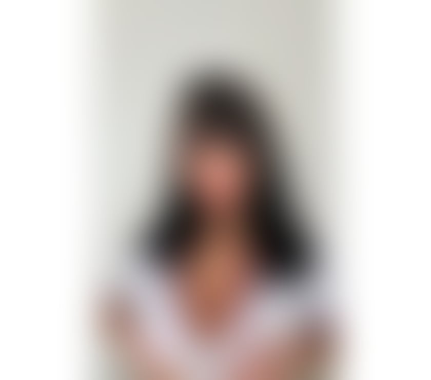 Lovely Mirela REAL PICTURES English Speaker