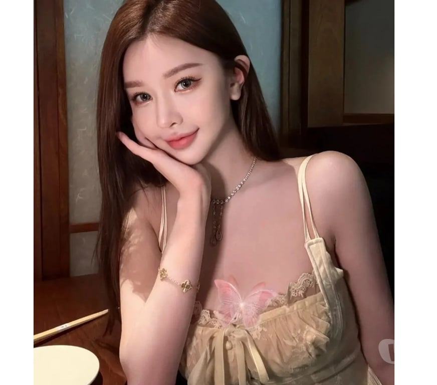 🌺 Hidden Glow · Private & Sincere🌺