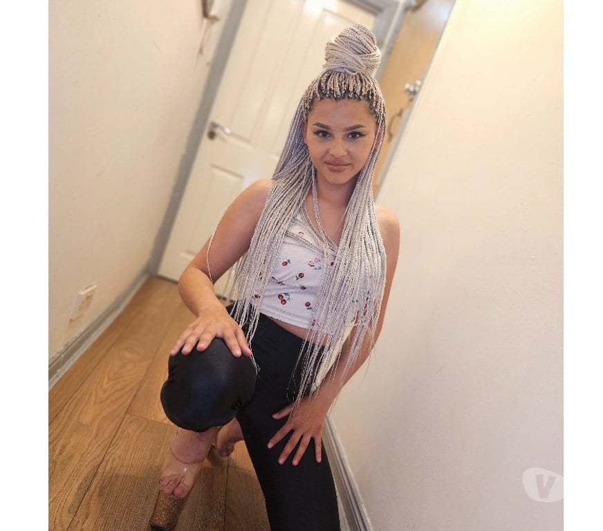 💜Selena party🥰 Girl reall pic💜