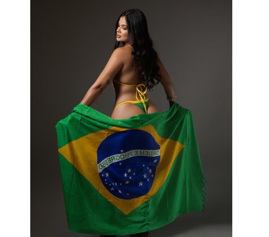 BRAZILIAN HOT PARTY GIRL🎊🎉🔥🌶️🎊